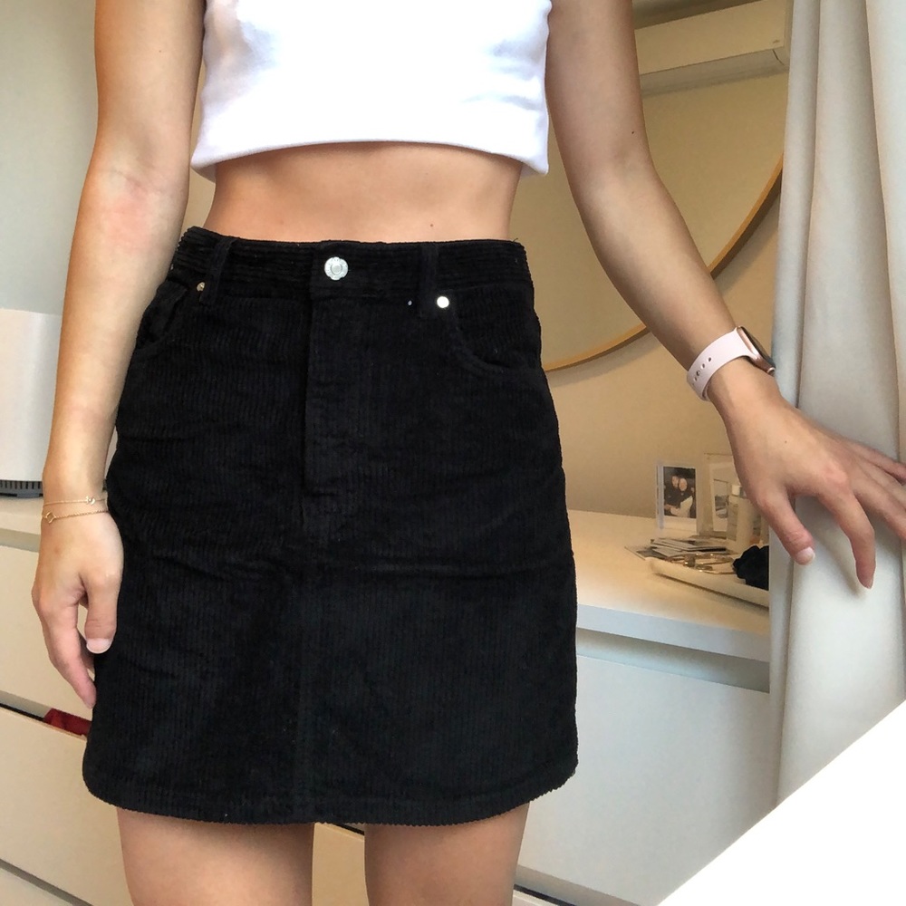 ZARA black corduroy mini skirt